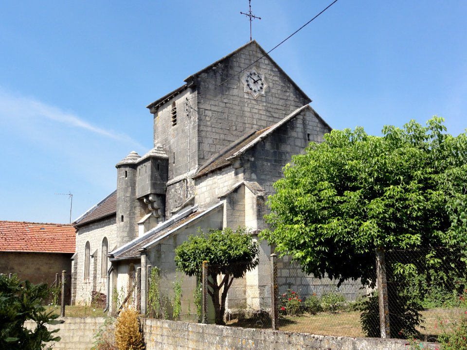 Bislée (Meuse) église (02)