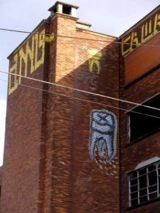 Bilbao - Ribera de Deusto, graffiti 32