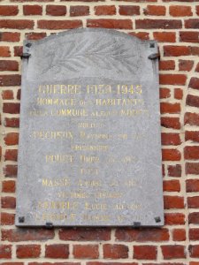 Besmont (Aisne) mairie, plaque commémorative 1939-1945