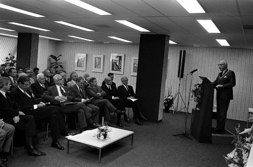 Bijeenkomst ter gelegenheid van de opening, Bestanddeelnr 927-9925