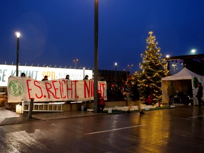 Banner in front of CityCube during SPD Parteitag 2019-12-06 02