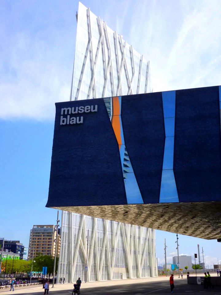 Barcelona - Museu Blau (Edifici Fòrum) y Torre Diagonal ZeroZero 01