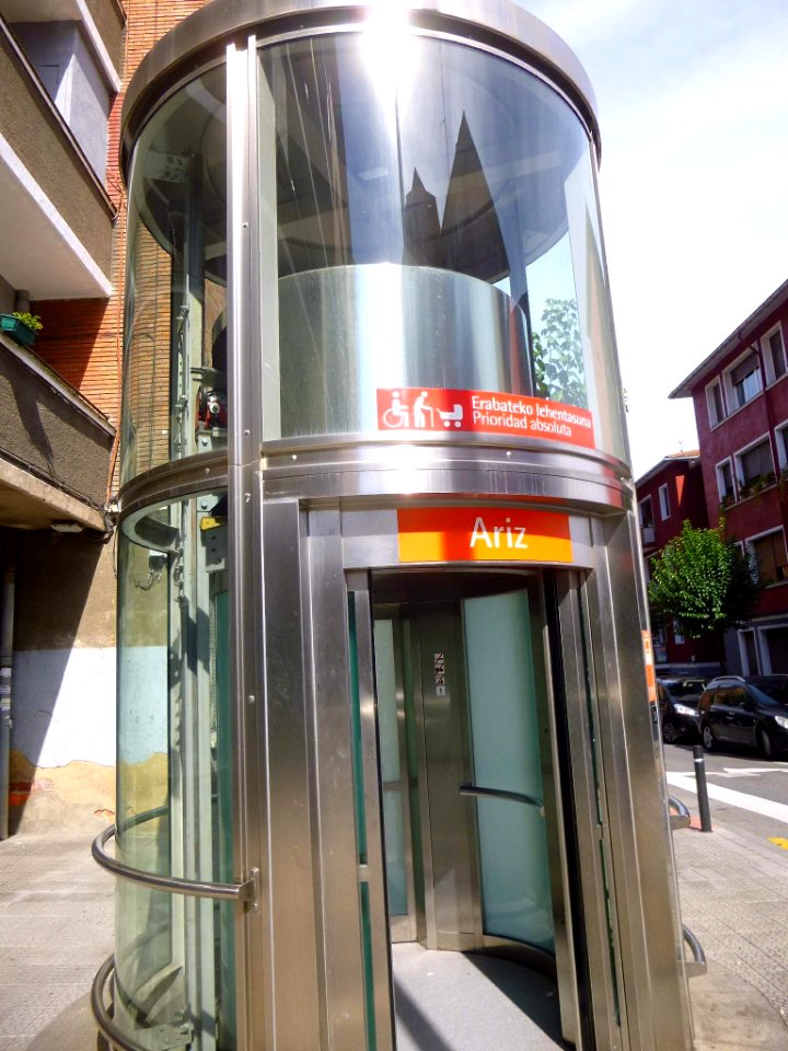Basauri - Estación de Ariz (Metro Bilbao)