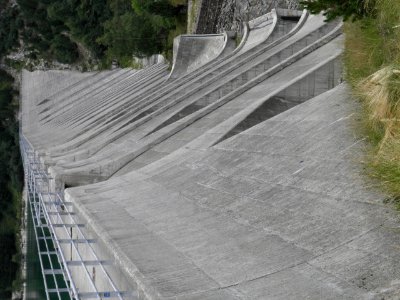 Barrage du Plan d Amont 03