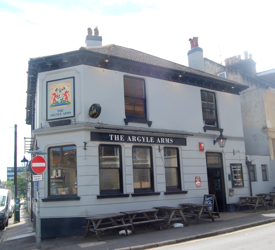 Argyle Arms pub, 32 Argyle Road, Brighton (July 2019) (4)