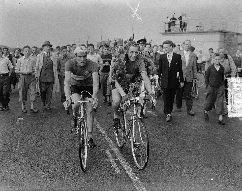 Amateur wielrennen Kampioenschap van Nederland Zandvoort van Roon, Bestanddeelnr 904-6740