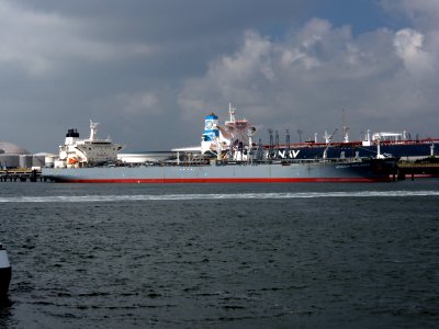 Amazon Explorer - IMO 9231511 - Callsign SVFF pic2