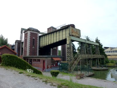 Arques (Pas-de-Calais) Ascenseur des Fontinettes (01)