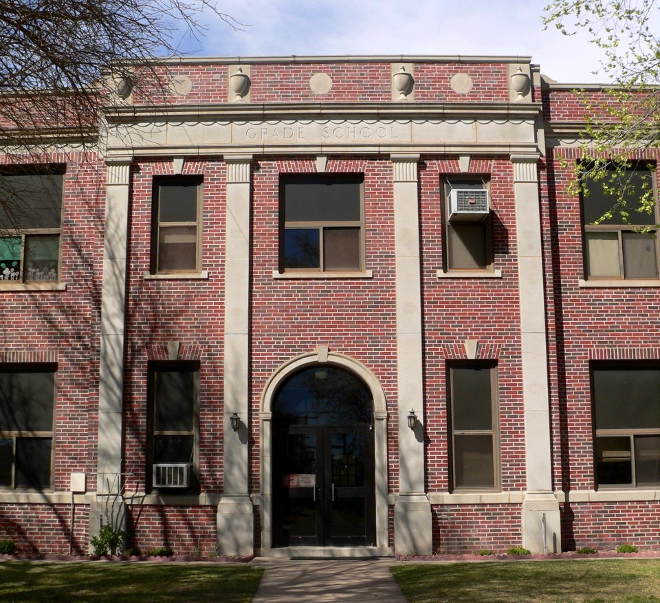 Ashland, KS, grade school, S entrance 1