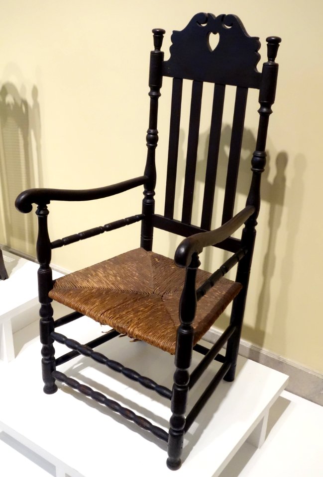 Armchair, United States, probably New England, 1725-1750, maple, black pigment, rush seat - Brooklyn Museum - DSC09081