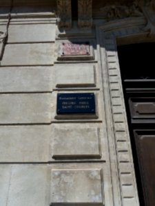 Arles - Collège Saint-Charles, plaque