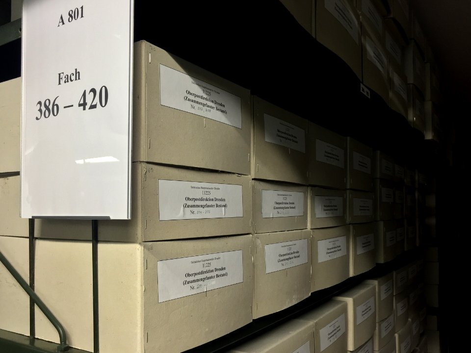 Archivregale - Sächsisches Staatsarchiv Dresden 7