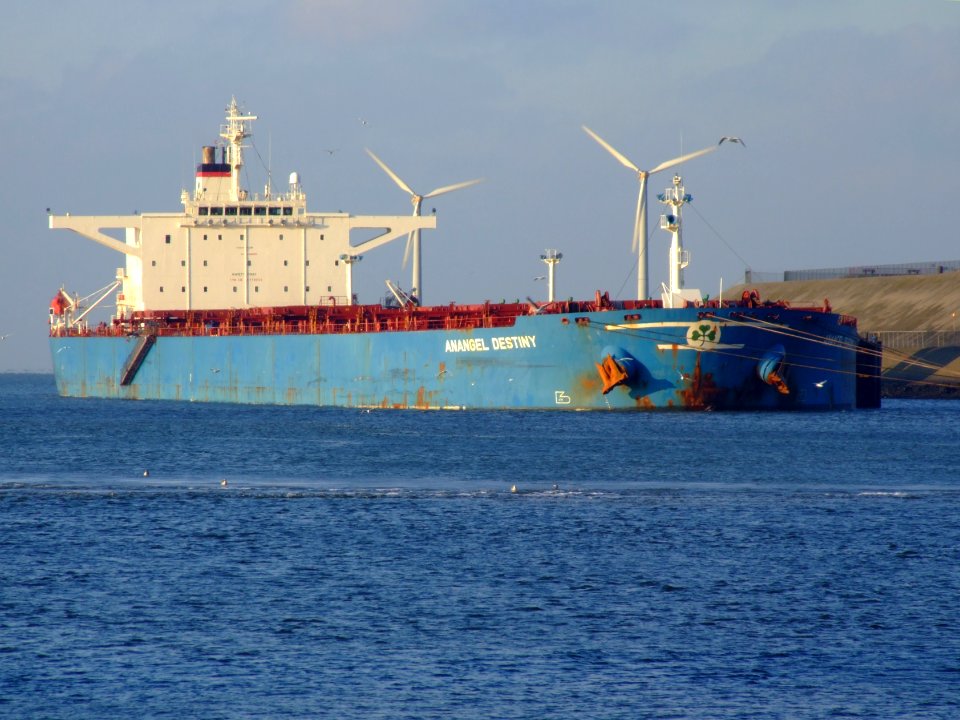 Anangel Destiny IMO 9179593, Port of Amsterdam, Holland, 27Dec2008 pic2