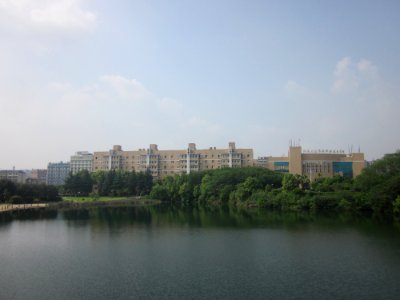 An artificial lake in Hunan Mass Media Vocational and Technical College3