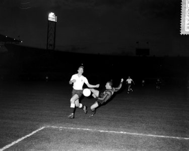 Amsterdam tegen Tottenham Hotspur 3-0, Bestanddeelnr 912-4854
