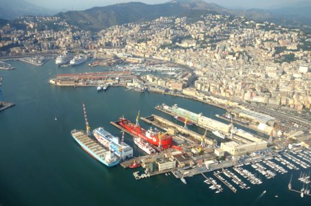Aerial view - Harbour of Genoa, Italy - DSC01156