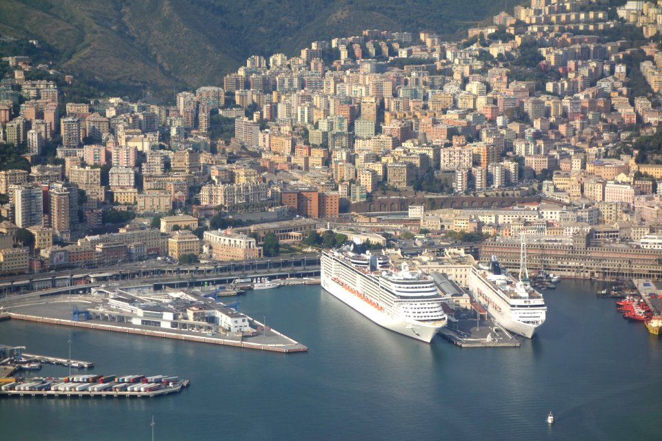 Aerial view - Harbour of Genoa, Italy - DSC01158