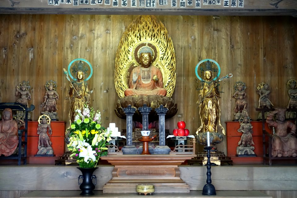 Altar - Kaizo-ji - Kamakura, Kanagawa, Japan - DSC08224