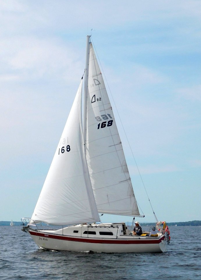 Aloha 8.2 sailboat Joy Ride 5014