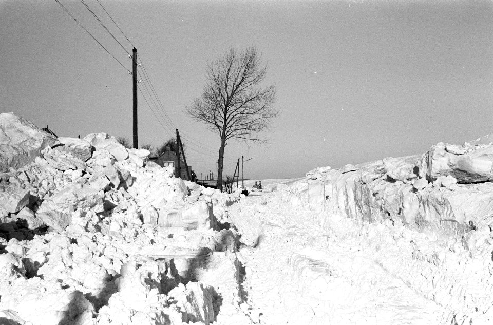 Alpenlandschap bij Volendam, Bestanddeelnr 914-6961