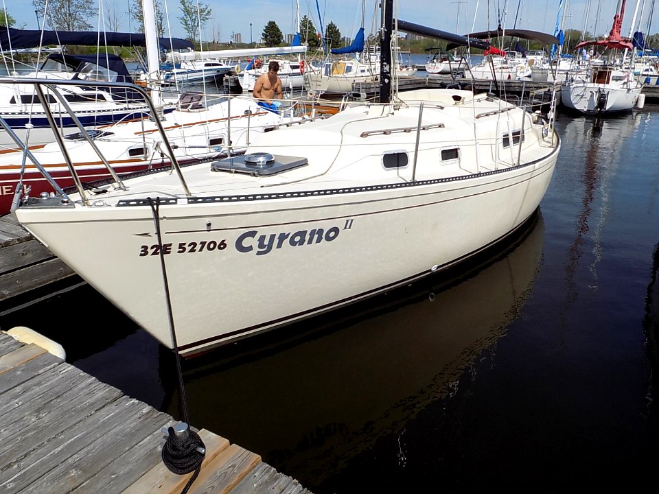 Aloha 28 sailboat Cyrano II 2586