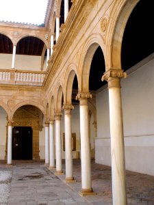 Almagro - Convento de la Asunción de Calatrava, claustro 12