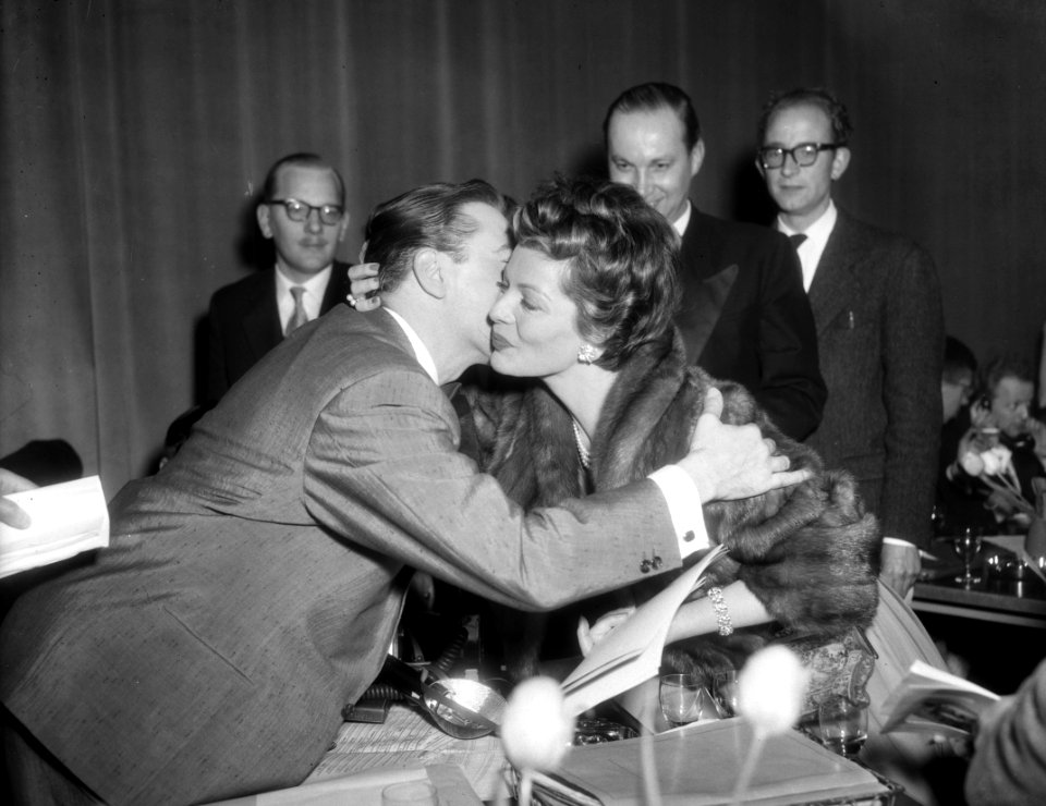 Andre Claveau en Lys Assia, Bestanddeelnr 909-4018