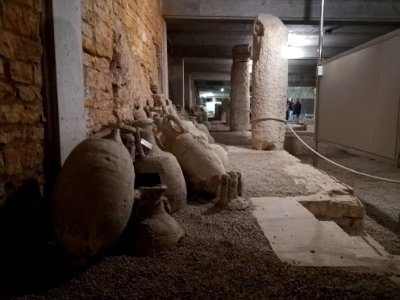 Amphitheatre (Pula), interior, exhibition 65