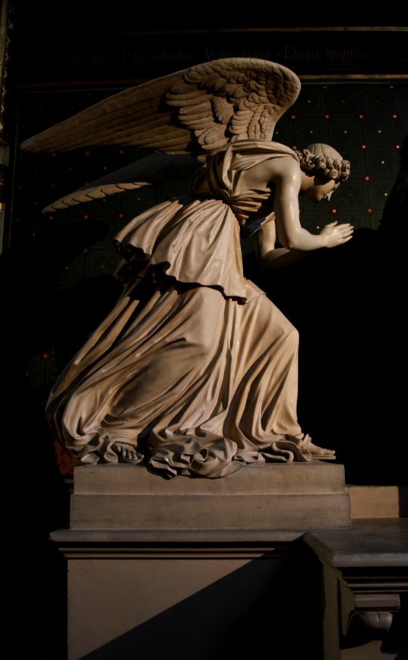 Ange gauche Vierge de douleur Jean-Pierre Cortot Eglise Saint-Gervais-Saint-Protais 28102018 1