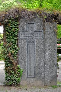 Auerbach, Gefallenen-Ehrenmal, Dem lebenden Geist unserer Toten