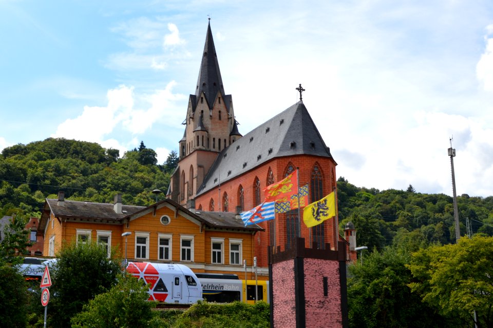 Bahnhof Oberwesel + Liebfrauenkirche