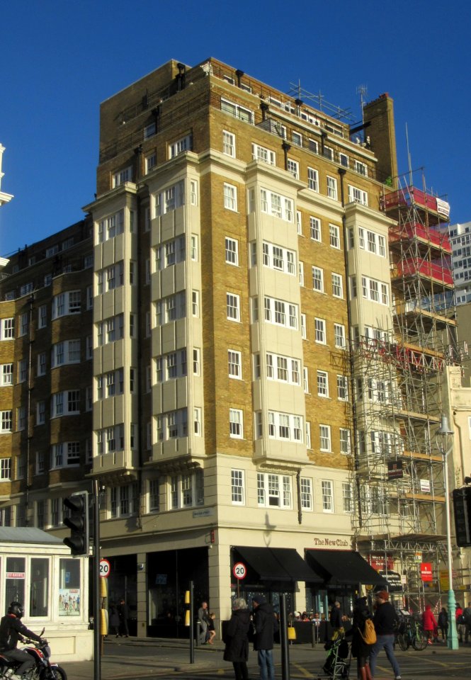Astra House, King's Road, Brighton (January 2017) (1)
