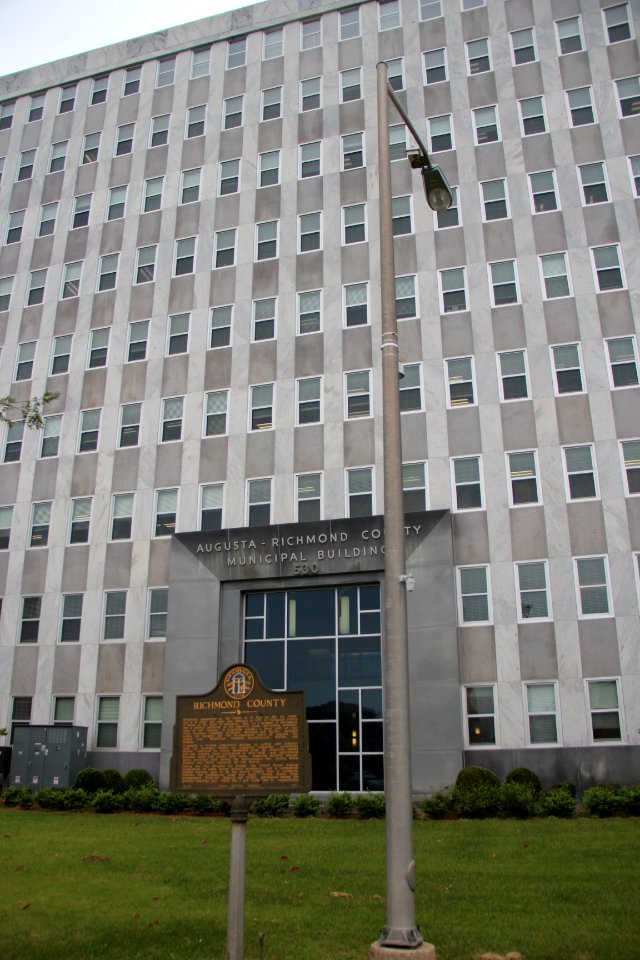 Augusta-Richmond County Municipal Building, May 2017 4