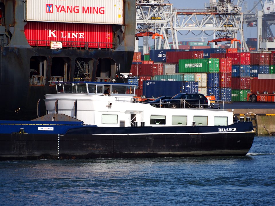 Balance (ship, 2002) ENI 02325529 Port of Rotterdam pic3