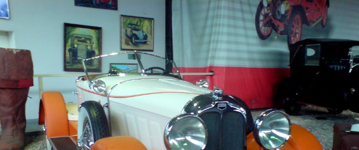 Auburn 8-125 Boattail Speedster