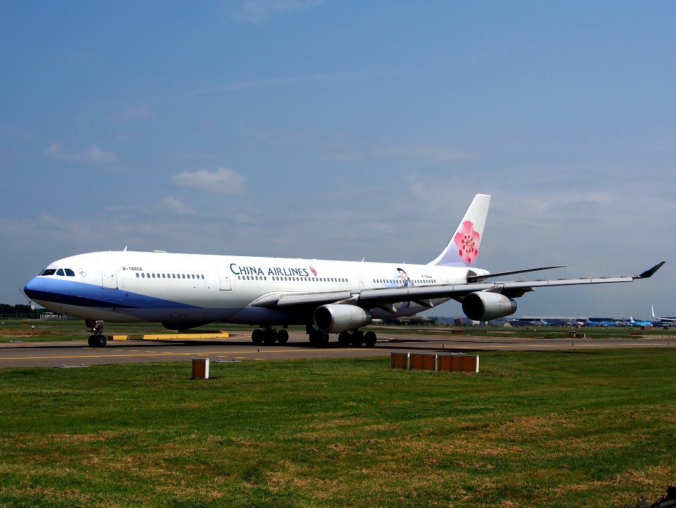 B-18806 China Airlines Airbus A340-313X - cn 433 pic3