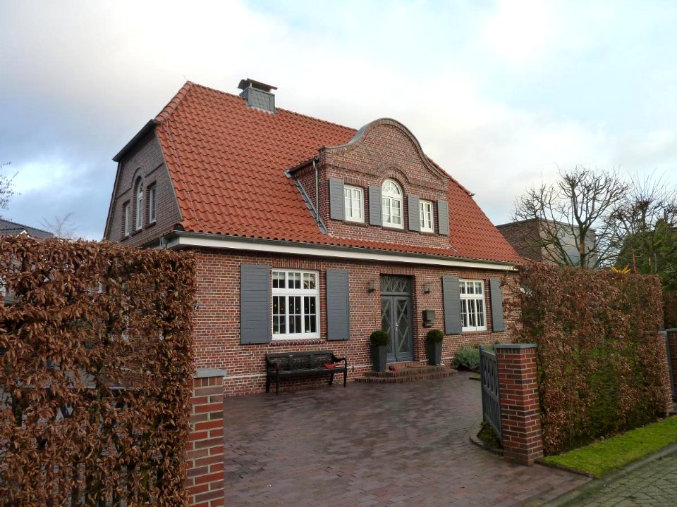 Aurich, Graf-Edzard-Straße 7