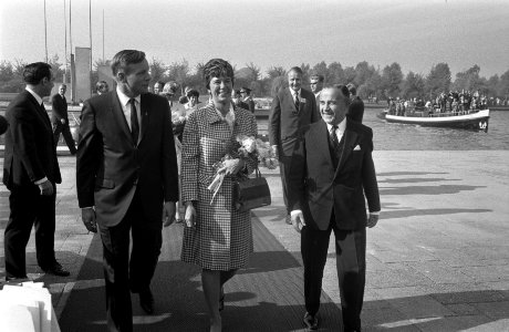 Astronauten openen tentoonstelling Maanvaart 69 in Amsterdam, Bestanddeelnr 922-8577