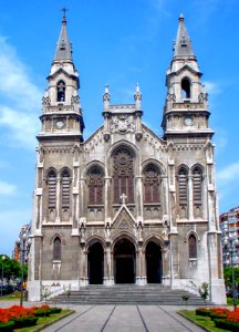 Aviles - Iglesia de Santo Tomas de Canterbury (iglesia nueva de Sabugo) 01