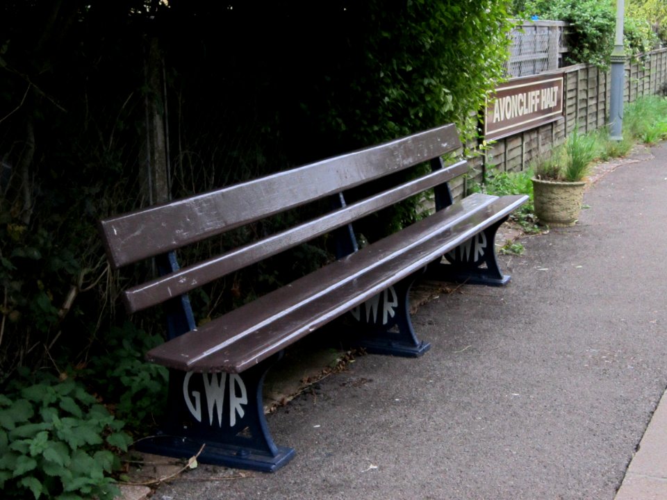 Avoncliff railway station