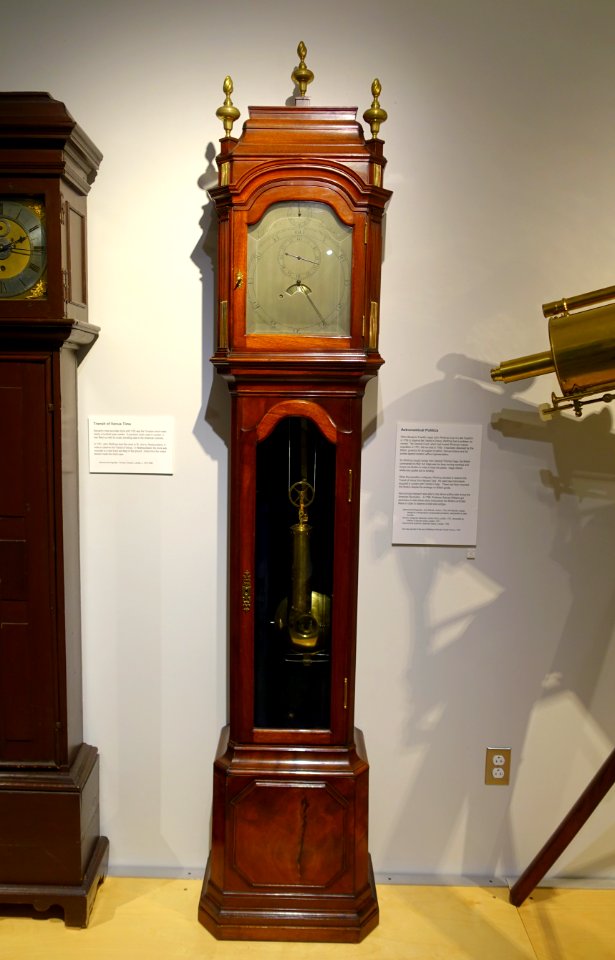 Astronomical regulator by John Ellicott, London, 1765, used to observe the transit of Venus in Harvard Yard, 1769 - Putnam Gallery - Harvard University - DSC08005