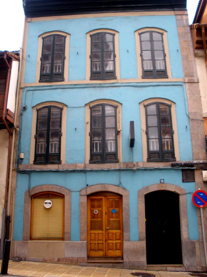 Aviles - 31