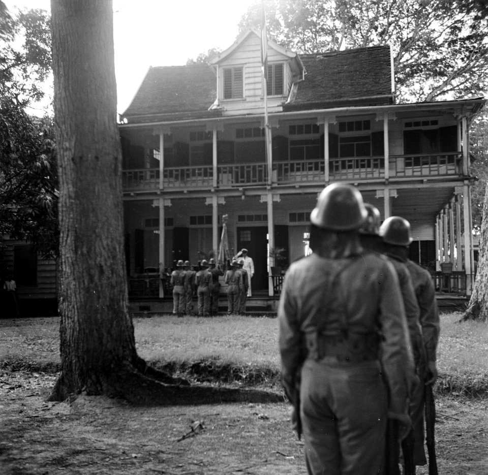 Appel in een kazerne in Suriname, Bestanddeelnr 252-6312