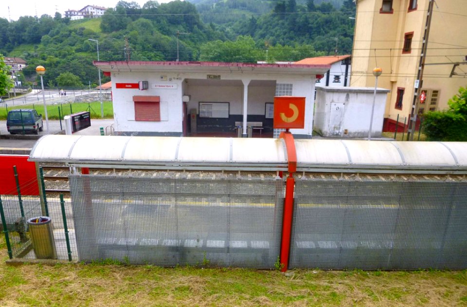 Anoeta - Estación de Adif 2