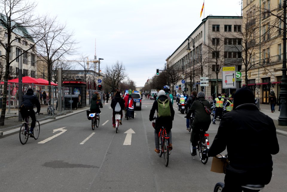 Antifascist bicycle demonstration Berlin 2021-03-20 09