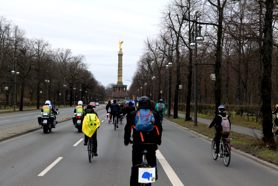 Antifascist bicycle demonstration Berlin 2021-03-20 14