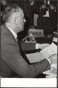 Antecedenten, onderzoeken, jong dr de, Bestanddeelnr 017-1081