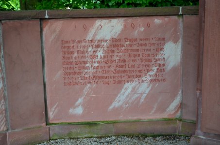 Bad Camberg, Friedhof, Kriegerdenkmal (3)