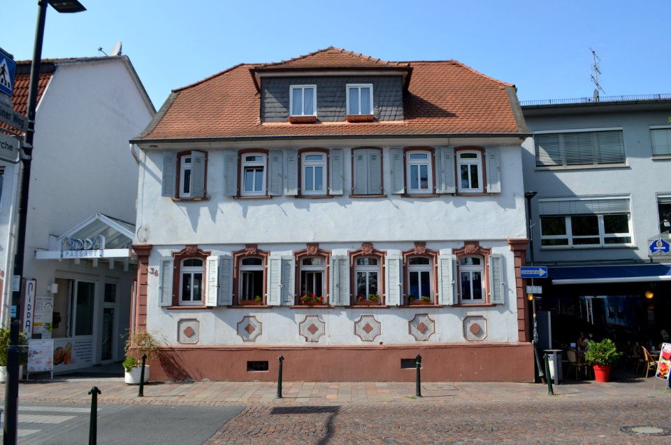 Bad Vilbel, Frankfurter Straße 36