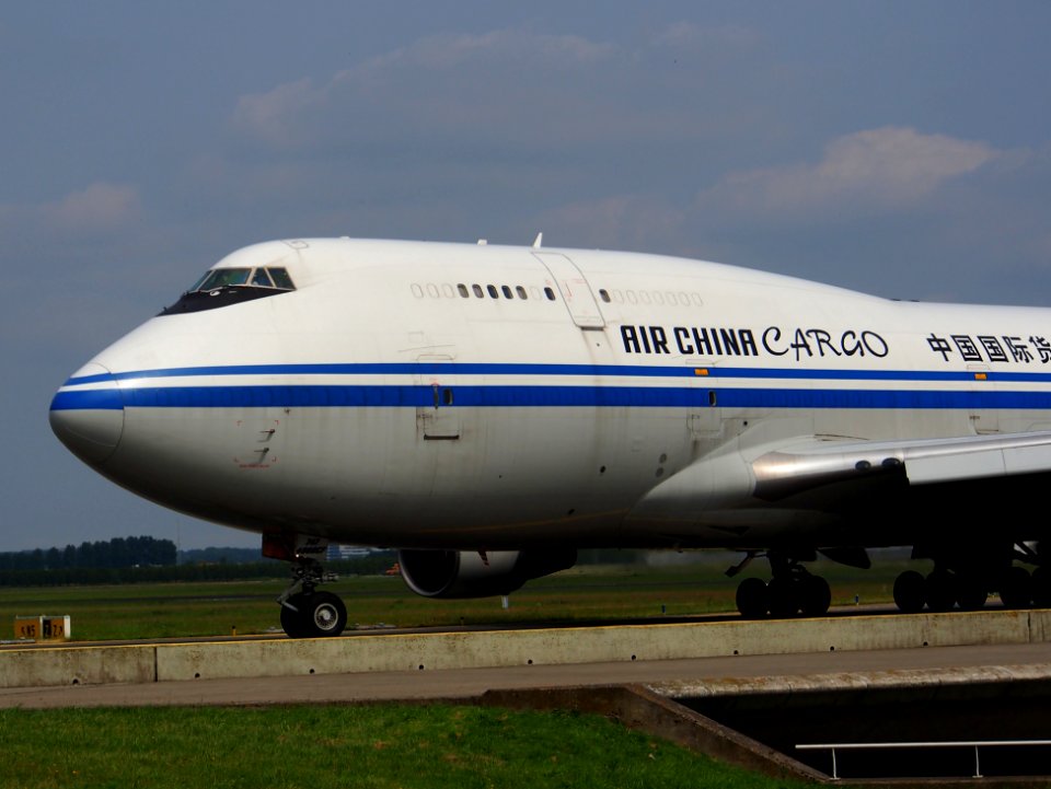 B-2460 Air China Cargo Boeing 747-4J6(BCF) - cn 24348 taxiing 14july2013 pic-007